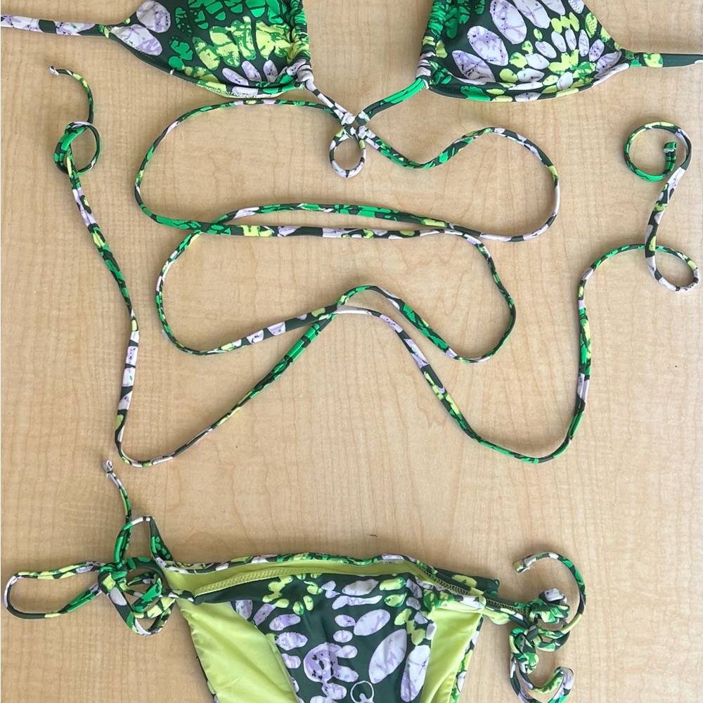 Aerie Lime and White Bikini Set